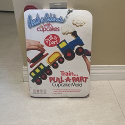 Silicone Train Cupcake Mold