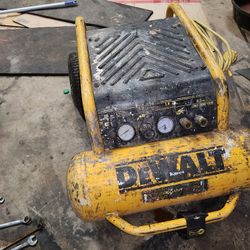 Dewalt Air Compressor 