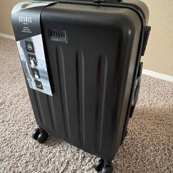 BRAND NEW 20 Inch Travel luggage Benoss Milan 