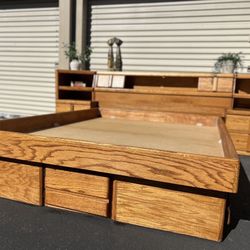 QUEEN Vintage Oak Platform Bed