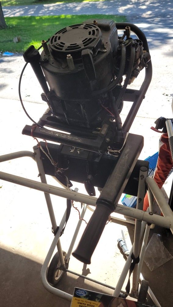 5 Hp Briggs And Stratton Boat Motor for Sale in Plano, IL OfferUp