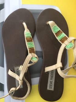 Steve Madden sandals Size 8