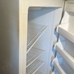Frigidaire Freezer
