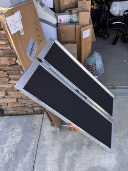 Loading Dock Ramp Size 4 ft Long. Brand New-  Gardener, Painter, Movers Helper