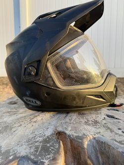 BELL MOTORCYCLE HELMET
