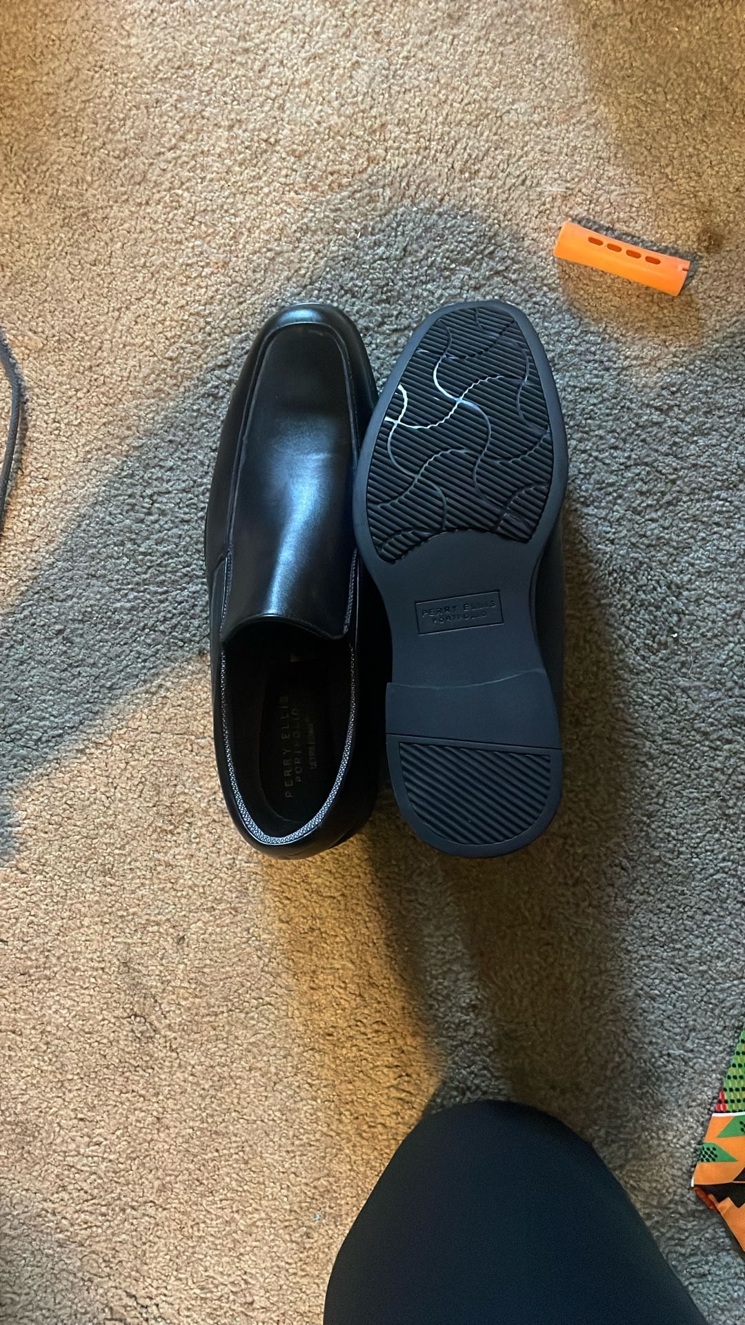 men shoe Perry Ellis