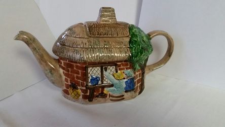 Tony Wood Teapot