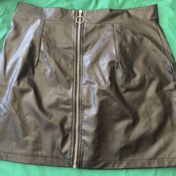 Black imitation Leather Skirt with Zipper