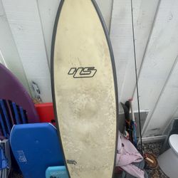 Hayden Surf Bored 6”2