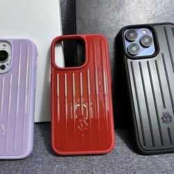 riwoma case for iphones 16,16pro max,17,17 pro max brand new in box
