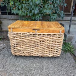 Woven Seagrass Storage Trunk with Wood Lid & Casters