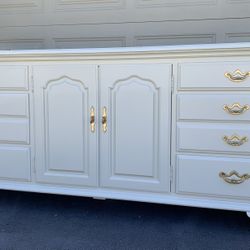 Elegant Antique White King Dresser Credenza