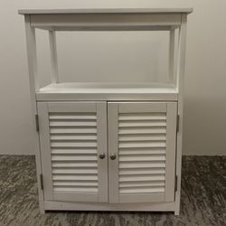 Freestanding Cabinet
