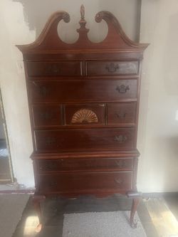 Wood Dresser And Chest 