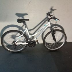 BICYCLE ROADMASTER 18 SPEED SIZE 26 BRAND NEW 