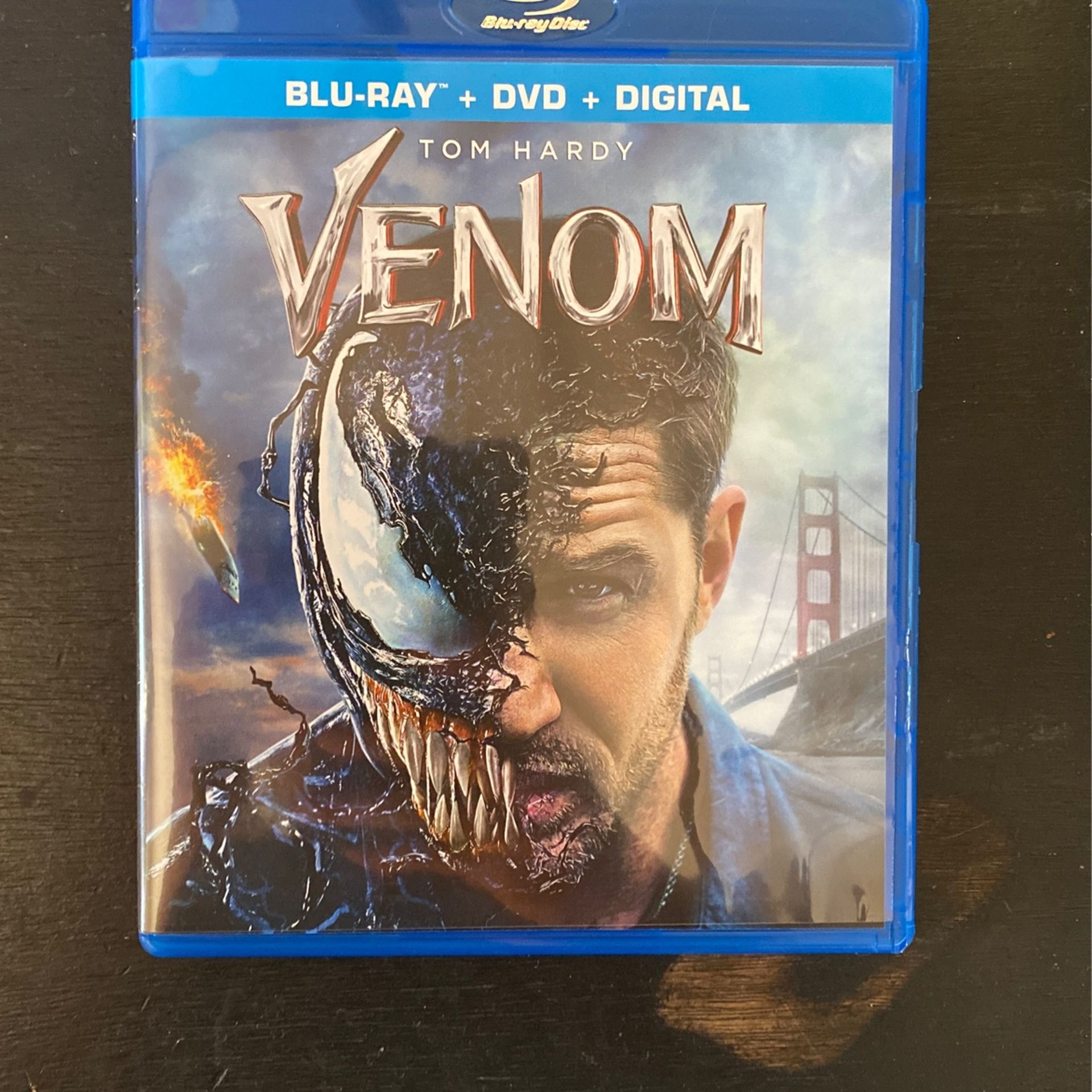 Venom Blu-Ray + DVD