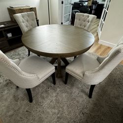 Dining Set (Great condition)