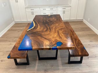 Dining tables. Custom 