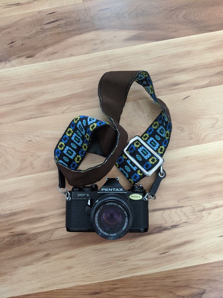 Pentax MV1 50mm package