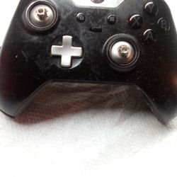 XBOX ONE REMOTE CONTROL FOR PARTS 