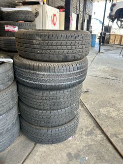 2016 Jeep Wrangler Stock Wheels  245 70 R 17 - - All 5 wheels. - -