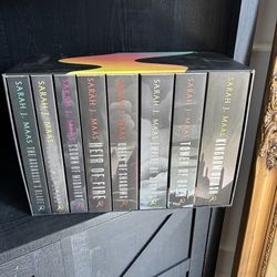 Brand new paperback full series THRONE OF GLASS by Sarah j maas