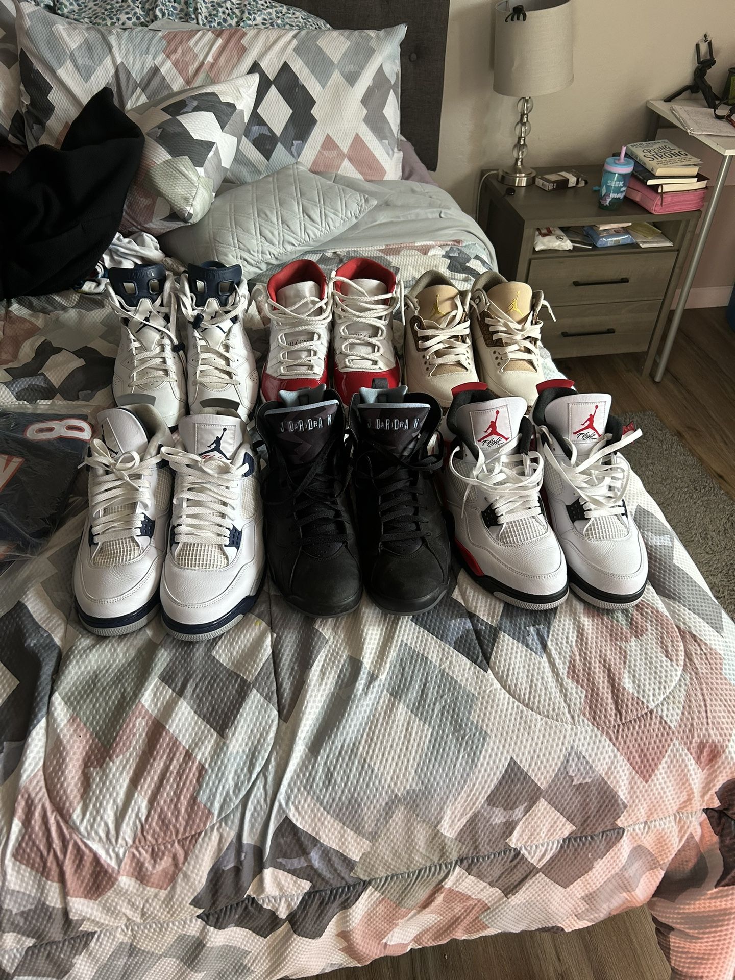 6 pairs of Jordan\'s Jordan Everyday Cushioned Crew Socks (6 Pairs). Nike.com main image 2