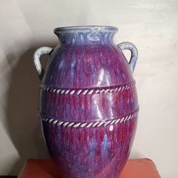 Stunning Vintage-Style Art Pottery Vase – 17” Flambé Drip Glaze (Excellent Condi