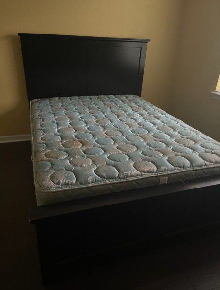 Queen Bed And Dresser For Sale