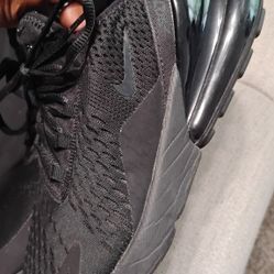 WOMENS NIKE AIR 270 🎯 $30