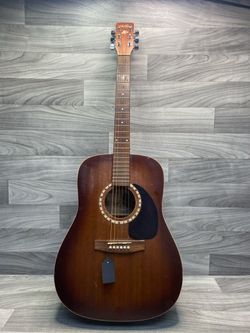 Art & Lutherie Cedar Acoustic Guitar – Brown – Good Condition (176132-1)