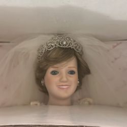 THE PRINCESS DIANA BRIDE DOLL DANBURY MINT