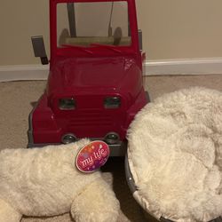 Doll Jeep, Chair And Lounge Pillow