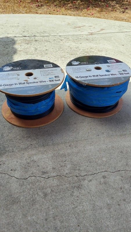 16 gauge in wall speaker wire, 2 spools Of 500 feet and 250 feet, 750 feet total