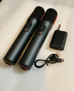 JBL Wireless 2-Microphone Set with Dual-Channel UHF Receiver & JBL Charger