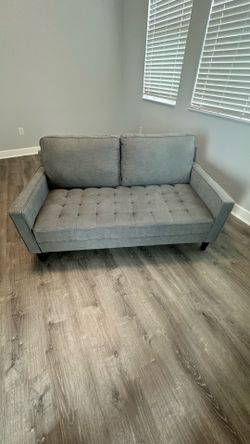 Love seat /Sofa