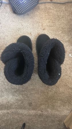 Black boots (Children’s Place