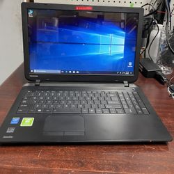 Toshiba Laptop 15.6”  🌞🌞🌞💸💸💸💸💸💸💸