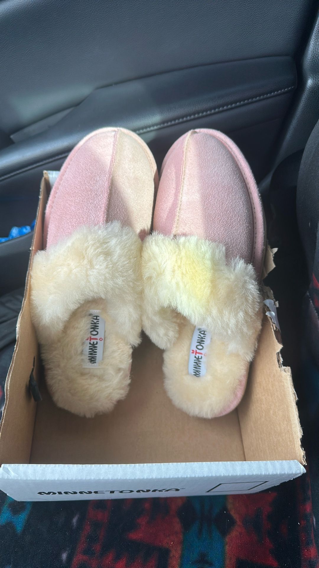 Minnetonka Pink Suede Leather Slippers