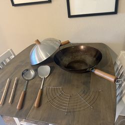 Complete Crate & Barrel WOK set – all original pieces included