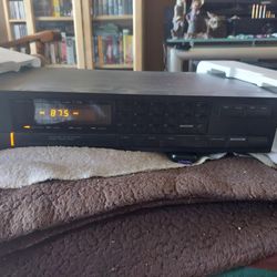 Sansui T-1100 ..