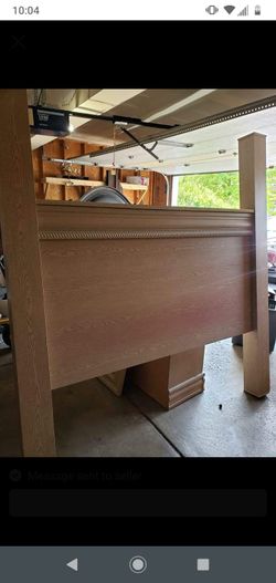 King or queen headboard