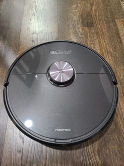 Roborock S6 Robotic Vacuum and Mop in Black Great Condition 
