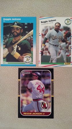BASEBALL CARDS REGGIE JACKSON