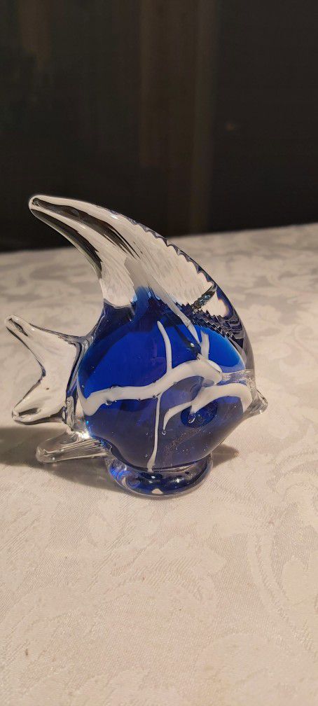 Beautiful Vintage Art Glass Angel Fish 