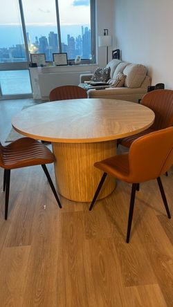 Dinning table