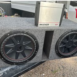 470$ Subwoofers Kickers Comp VR 12" with Amp Kicker KX 800.1