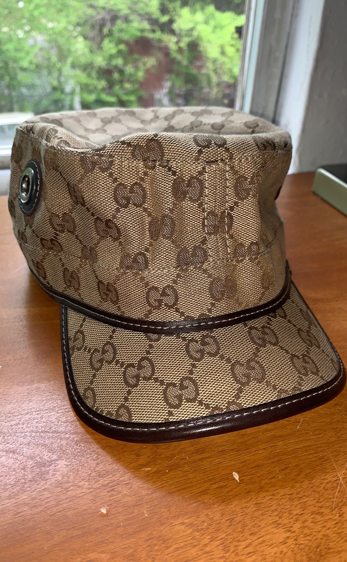 Gucci hat