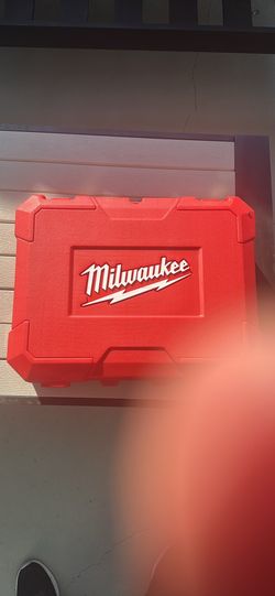 Milwaukee M28 Hammer Drill