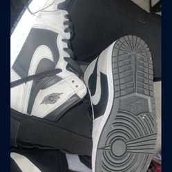 Air Jordan 1 Retros